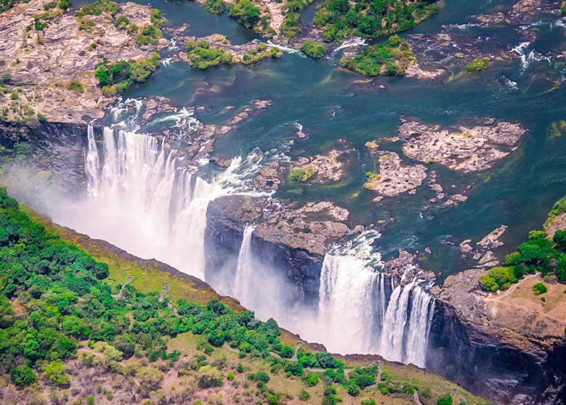Victoria Falls, Mosi-oa-Tunya National Park, Zambezi River